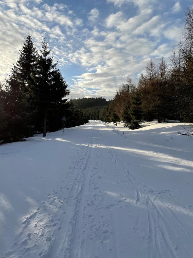 Ski Klinovec โลชนา โปด กลิโนฟเซม ภายนอก รูปภาพ